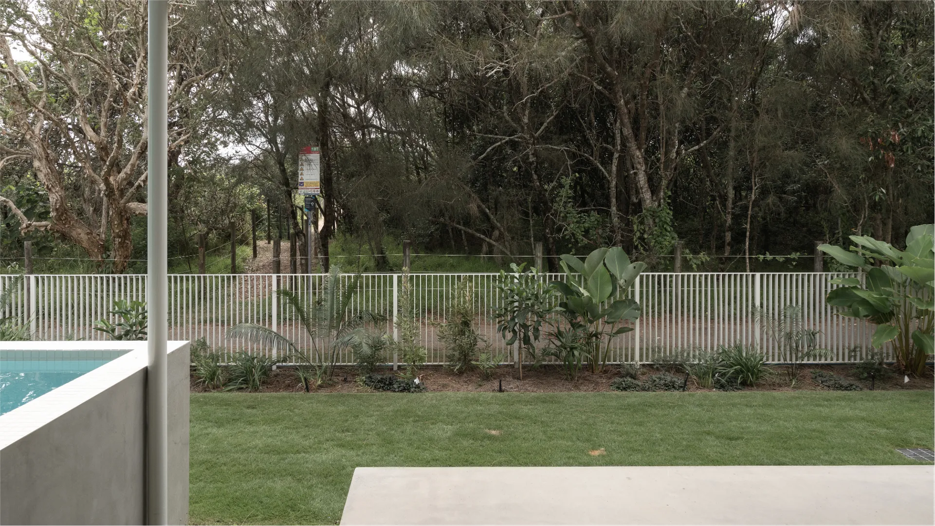 Aluminium Fencing + Gates